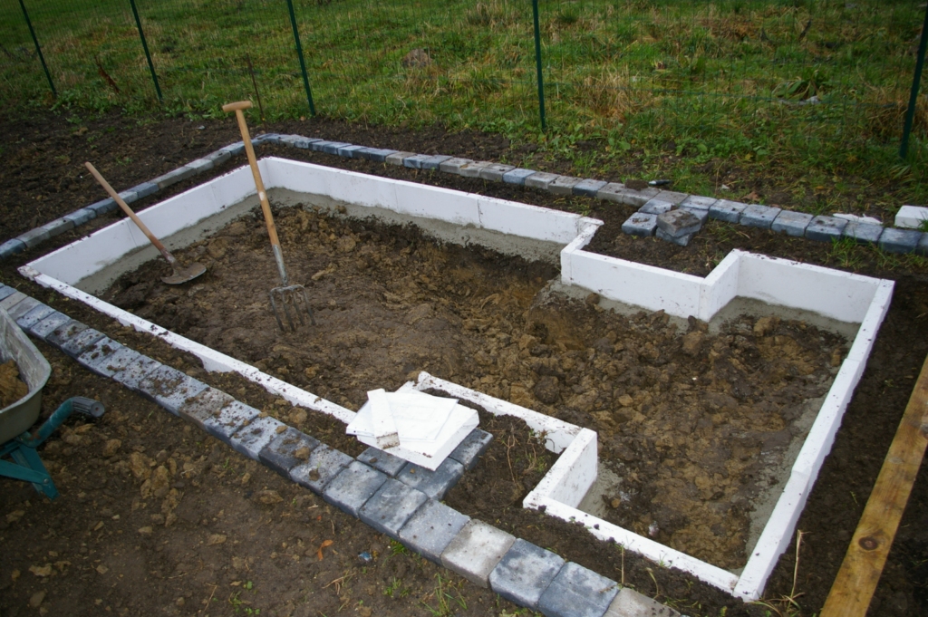 bassin de jardin en dur